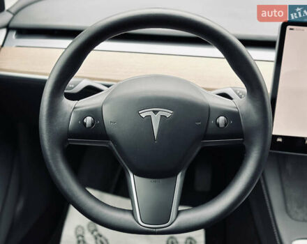 Серый Тесла Модель 3, объемом двигателя 0 л и пробегом 53 тыс. км за 18999 $, фото 41 на Automoto.ua