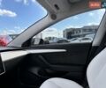 Серый Тесла Модель 3, объемом двигателя 0 л и пробегом 67 тыс. км за 19900 $, фото 9 на Automoto.ua
