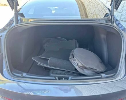 Серый Тесла Модель 3, объемом двигателя 0 л и пробегом 44 тыс. км за 13000 $, фото 8 на Automoto.ua