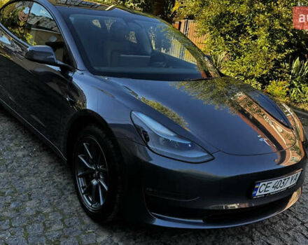 Тесла Модель 3 2022 у Чернівцях на Automoto.ua Сірий Тесла Модель 3, об'ємом двигуна 0 л та пробігом 107 тис. км за 18700 $, фото 6 на Automoto.ua