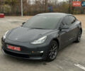 Серый Тесла Модель 3, объемом двигателя 0 л и пробегом 31 тыс. км за 23200 $, фото 4 на Automoto.ua
