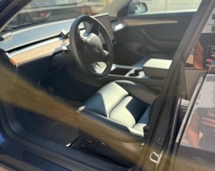 Сірий Тесла Модель 3, об'ємом двигуна 0 л та пробігом 40 тис. км за 27200 $, фото 3 на Automoto.ua
