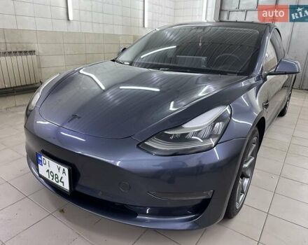 Серый Тесла Модель 3, объемом двигателя 0 л и пробегом 57 тыс. км за 19999 $, фото 4 на Automoto.ua