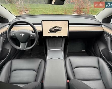 Серый Тесла Модель 3, объемом двигателя 0 л и пробегом 46 тыс. км за 20000 $, фото 97 на Automoto.ua