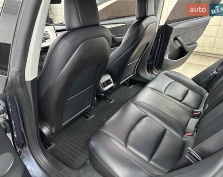 Серый Тесла Модель 3, объемом двигателя 0 л и пробегом 57 тыс. км за 19999 $, фото 29 на Automoto.ua