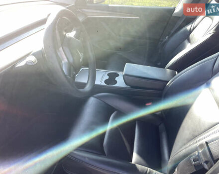 Серый Тесла Модель 3, объемом двигателя 0 л и пробегом 119 тыс. км за 20900 $, фото 11 на Automoto.ua