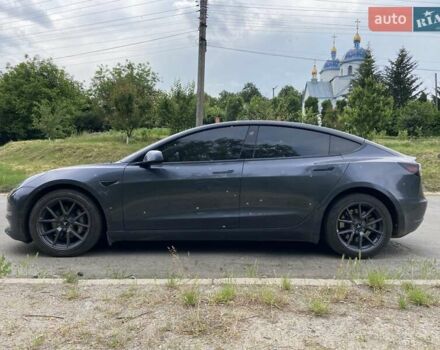 Серый Тесла Модель 3, объемом двигателя 0 л и пробегом 29 тыс. км за 18700 $, фото 1 на Automoto.ua