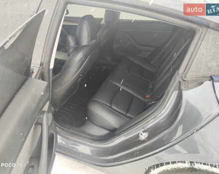 Серый Тесла Модель 3, объемом двигателя 0 л и пробегом 109 тыс. км за 20999 $, фото 15 на Automoto.ua