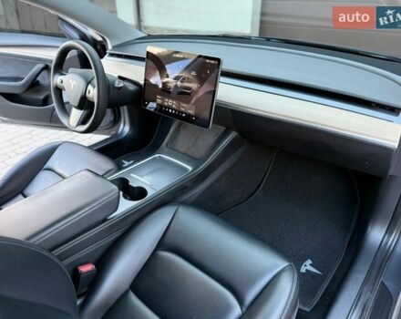 Сірий Тесла Модель 3, об'ємом двигуна 0 л та пробігом 43 тис. км за 19700 $, фото 24 на Automoto.ua