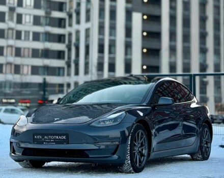 Серый Тесла Модель 3, объемом двигателя 0 л и пробегом 34 тыс. км за 19500 $, фото 7 на Automoto.ua