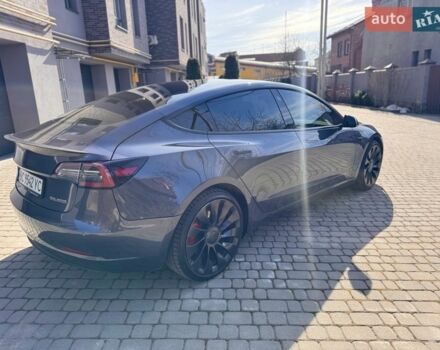 Серый Тесла Модель 3, объемом двигателя 0 л и пробегом 80 тыс. км за 23700 $, фото 7 на Automoto.ua