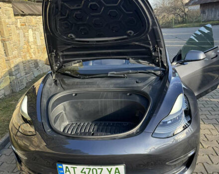 Сірий Тесла Модель 3, об'ємом двигуна 0 л та пробігом 44 тис. км за 25000 $, фото 4 на Automoto.ua
