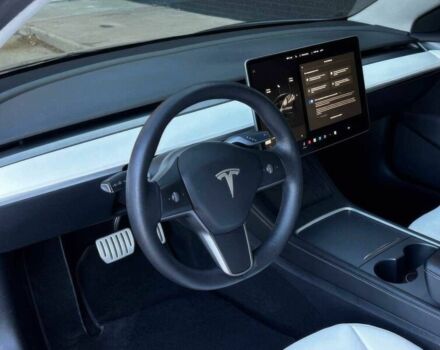 Серый Тесла Модель 3, объемом двигателя 0 л и пробегом 16 тыс. км за 11000 $, фото 9 на Automoto.ua