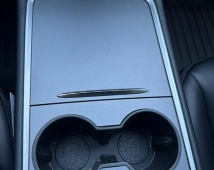 Сірий Тесла Модель 3, об'ємом двигуна 0 л та пробігом 100 тис. км за 25500 $, фото 10 на Automoto.ua