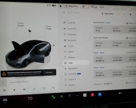 Тесла Модель 3 2022 у Львові на Automoto.ua Сірий Тесла Модель 3, об'ємом двигуна 0 л та пробігом 62 тис. км за 19900 $, фото 7 на Automoto.ua