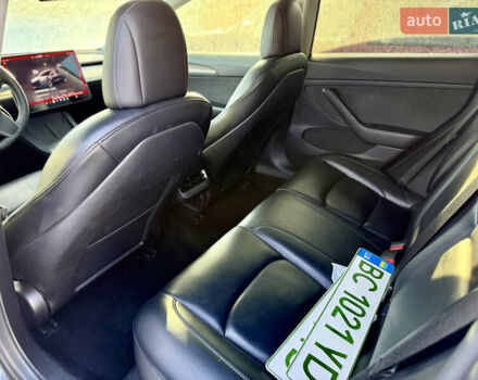 Сірий Тесла Модель 3, об'ємом двигуна 0 л та пробігом 251 тис. км за 14350 $, фото 11 на Automoto.ua