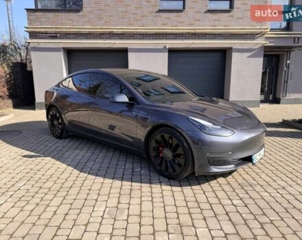 Серый Тесла Модель 3, объемом двигателя 0 л и пробегом 80 тыс. км за 25000 $, фото 5 на Automoto.ua