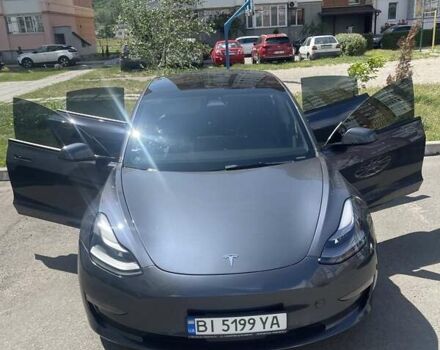 Сірий Тесла Модель 3, об'ємом двигуна 0 л та пробігом 61 тис. км за 23000 $, фото 5 на Automoto.ua