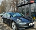 Серый Тесла Модель 3, объемом двигателя 0 л и пробегом 49 тыс. км за 22000 $, фото 1 на Automoto.ua