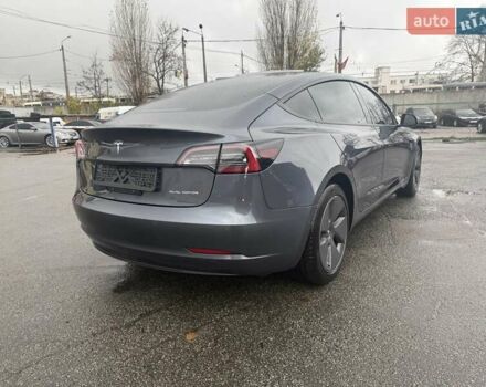Сірий Тесла Модель 3, об'ємом двигуна 0 л та пробігом 107 тис. км за 17800 $, фото 19 на Automoto.ua