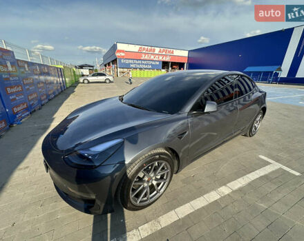 Сірий Тесла Модель 3, об'ємом двигуна 0 л та пробігом 8 тис. км за 21500 $, фото 5 на Automoto.ua