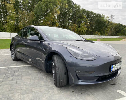 Сірий Тесла Модель 3, об'ємом двигуна 0 л та пробігом 33 тис. км за 23500 $, фото 3 на Automoto.ua