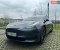 Серый Тесла Модель 3, объемом двигателя 0 л и пробегом 57 тыс. км за 21900 $, фото 1 на Automoto.ua