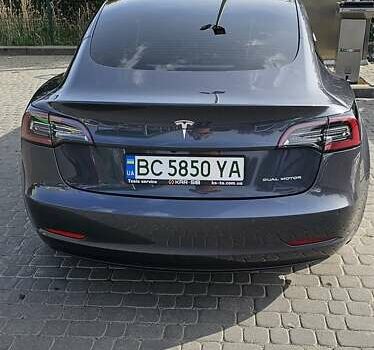 Сірий Тесла Модель 3, об'ємом двигуна 0 л та пробігом 22 тис. км за 28500 $, фото 3 на Automoto.ua