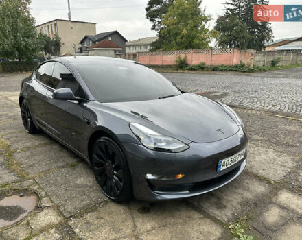 Серый Тесла Модель 3, объемом двигателя 0 л и пробегом 68 тыс. км за 24600 $, фото 5 на Automoto.ua