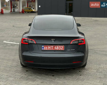 Серый Тесла Модель 3, объемом двигателя 0 л и пробегом 31 тыс. км за 23200 $, фото 11 на Automoto.ua