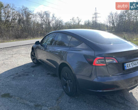 Серый Тесла Модель 3, объемом двигателя 0 л и пробегом 119 тыс. км за 20900 $, фото 12 на Automoto.ua