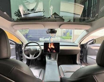 Тесла Модель 3 2022 у Києві на Automoto.ua Сірий Тесла Модель 3, об'ємом двигуна 0 л та пробігом 37 тис. км за 16000 $, фото 6 на Automoto.ua