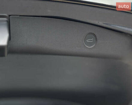 Сірий Тесла Модель 3, об'ємом двигуна 0 л та пробігом 41 тис. км за 17900 $, фото 15 на Automoto.ua