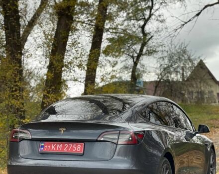 Серый Тесла Модель 3, объемом двигателя 0 л и пробегом 169 тыс. км за 18450 $, фото 2 на Automoto.ua