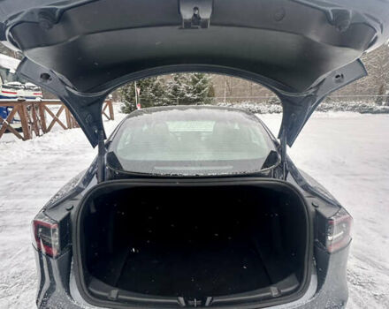 Серый Тесла Модель 3, объемом двигателя 0 л и пробегом 87 тыс. км за 19700 $, фото 22 на Automoto.ua