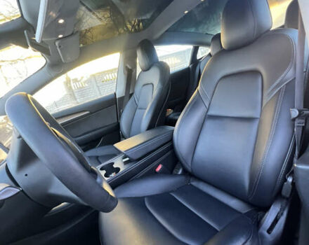 Сірий Тесла Модель 3, об'ємом двигуна 0 л та пробігом 81 тис. км за 18555 $, фото 22 на Automoto.ua