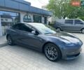 Серый Тесла Модель 3, объемом двигателя 0 л и пробегом 94 тыс. км за 21500 $, фото 4 на Automoto.ua