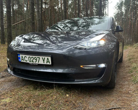 Серый Тесла Модель 3, объемом двигателя 0 л и пробегом 10 тыс. км за 32500 $, фото 2 на Automoto.ua