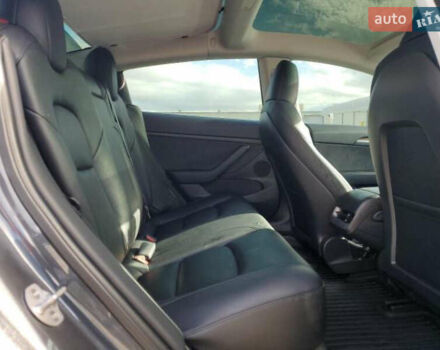 Сірий Тесла Модель 3, об'ємом двигуна 0 л та пробігом 99 тис. км за 8500 $, фото 1 на Automoto.ua