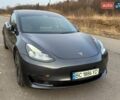 Серый Тесла Модель 3, объемом двигателя 0 л и пробегом 42 тыс. км за 19500 $, фото 37 на Automoto.ua