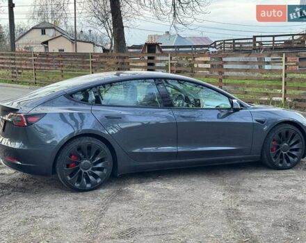 Серый Тесла Модель 3, объемом двигателя 0 л и пробегом 31 тыс. км за 25990 $, фото 7 на Automoto.ua