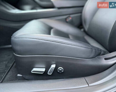 Сірий Тесла Модель 3, об'ємом двигуна 0 л та пробігом 59 тис. км за 22700 $, фото 25 на Automoto.ua