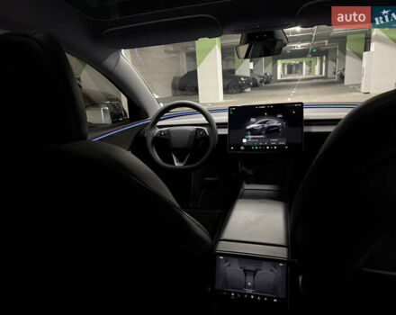 Серый Тесла Модель 3, объемом двигателя 0 л и пробегом 22 тыс. км за 29000 $, фото 10 на Automoto.ua
