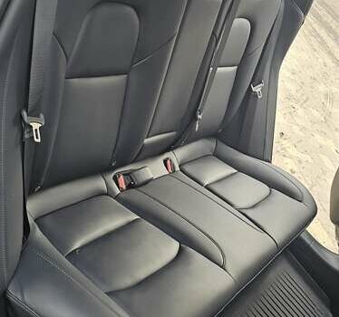 Сірий Тесла Модель 3, об'ємом двигуна 0 л та пробігом 81 тис. км за 22899 $, фото 51 на Automoto.ua