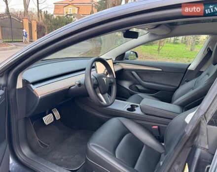 Серый Тесла Модель 3, объемом двигателя 0 л и пробегом 31 тыс. км за 25990 $, фото 15 на Automoto.ua