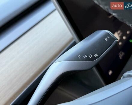 Сірий Тесла Модель 3, об'ємом двигуна 0 л та пробігом 92 тис. км за 21800 $, фото 48 на Automoto.ua