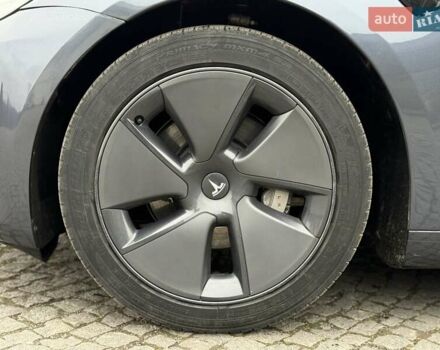 Сірий Тесла Модель 3, об'ємом двигуна 0 л та пробігом 44 тис. км за 20499 $, фото 45 на Automoto.ua