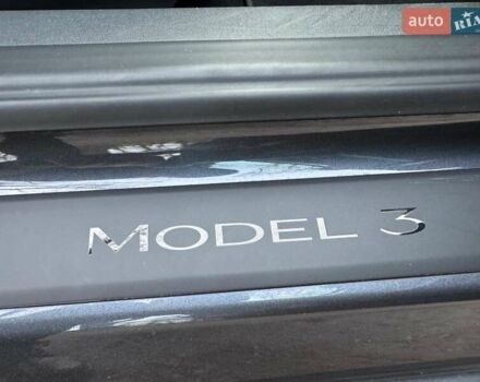 Серый Тесла Модель 3, объемом двигателя 0 л и пробегом 31 тыс. км за 25990 $, фото 21 на Automoto.ua