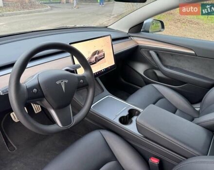 Серый Тесла Модель 3, объемом двигателя 0 л и пробегом 31 тыс. км за 25990 $, фото 17 на Automoto.ua