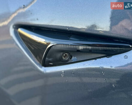 Серый Тесла Модель 3, объемом двигателя 0 л и пробегом 69 тыс. км за 18999 $, фото 16 на Automoto.ua